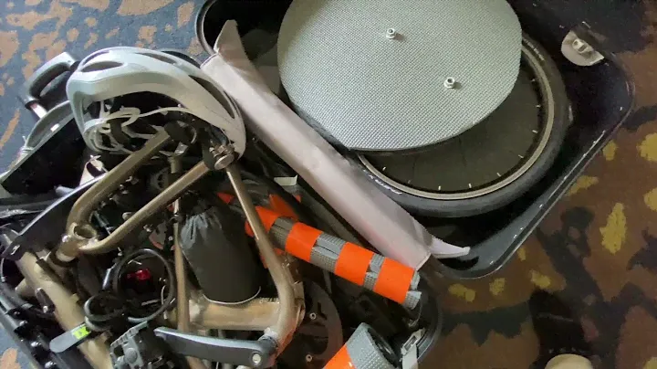 Flying with the Foldable Decathlon Tilt 900 bicycle - How to pack?